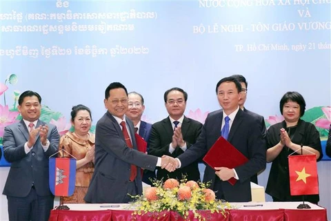 Le Vietnam et le Cambodge cultivent leur coopération religieuse