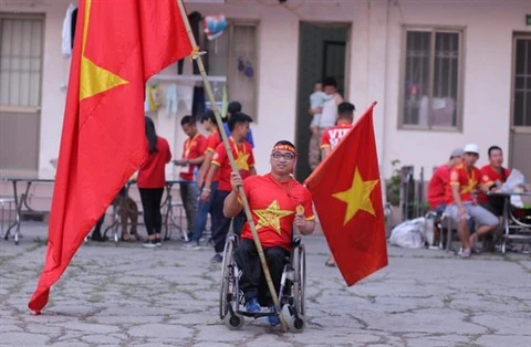 Un supporteur de l’équipe nationale du Vietnam pas comme les autres