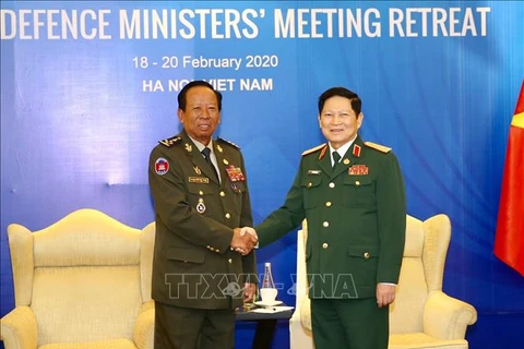 Coopération dans la défense – pilier dans les relations Vietnam-Cambodge