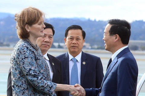 Le président vietnamien arrive à San Francisco, entamant sa participation à la Semaine de haut niveau de l’APEC