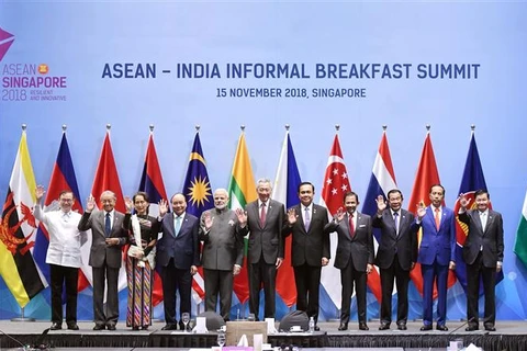Le PM assiste à un petit-déjeuner informel réunissant les leaders de l’ASEAN et l’Inde