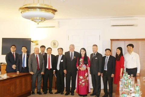 Une délégation de Vinh Phuc en République tchèque
