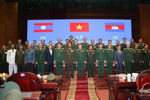Vietnam-Laos-Cambodge : remise de distinctions honorifiques