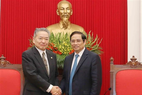 Une délégation du Parti communiste japonais au Vietnam