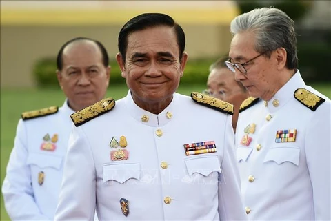 Thaïlande : le Premier ministre survit à un vote de confiance