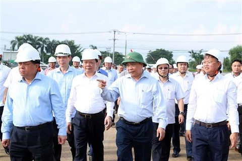 Le PM contrôle le rythme des travaux du projet de construction de l’aéroport de Long Thanh