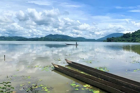 À la découverte du lac Lak