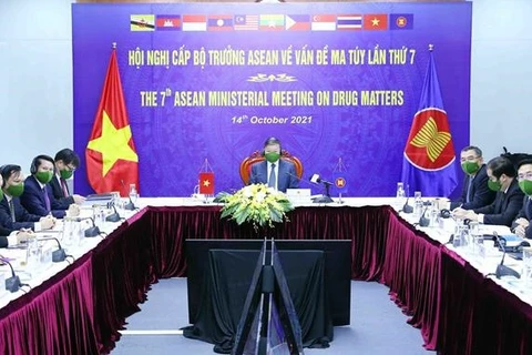 Le Vietnam à une réunion ministérielle de l’ASEAN contre la drogue