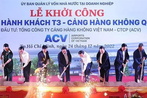 Le PM à la mise en chantier du terminal T3 de l’aéroport de Tan Son Nhat