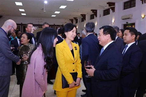 L’Académie nationale de politique Ho Chi Minh renforce sa coopération internationale