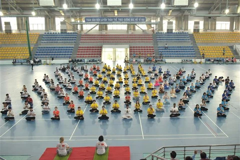 La Journée internationale du yoga 2023 célébrée à Bac Lieu