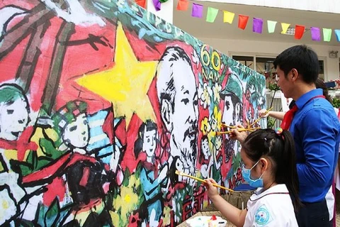 Lancement du concours de peinture sur la solidarité Vietnam-Cuba