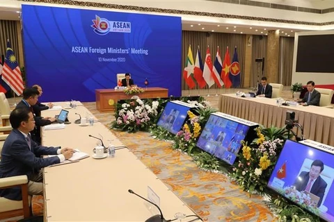ASEAN 2020: les ministres des Affaires étrangères se réunissent avant le 37e Sommet