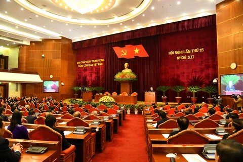 La population salue la réussite du 15e plénum du Comité central du Parti