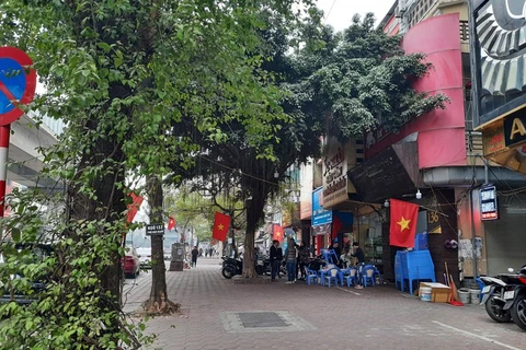 13e Congrès national du PCV: Hanoï se pare des couleurs du drapeau national