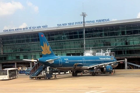 COVID-19: Le Vietnam suspend les vols internationaux vers l'aéroport de Tan Son Nhat 