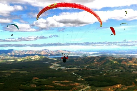 Sa Thây, meilleur spot à Kon Tum pour le parapente