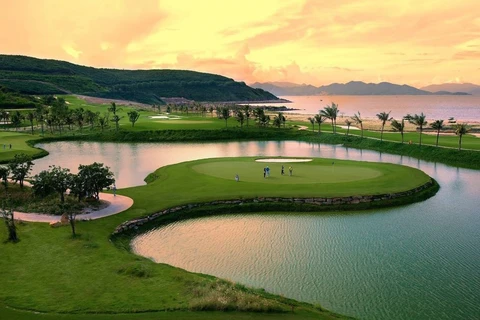 Le Vietnam reconnu comme la meilleure destination de golf du monde et de l'Asie 2021