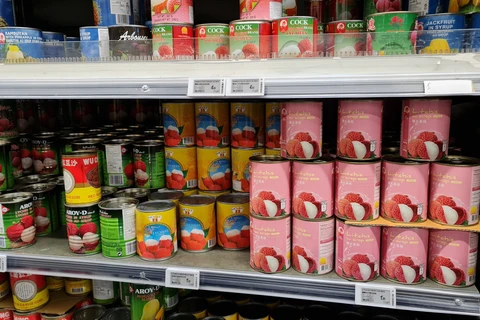 Le litchi en conserve du Vietnam en vente dans des supermarchés en France