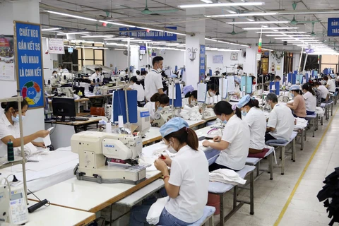 Plus de 46,8% des travailleurs à Ho Chi Minh-Ville touchés par la pandémie de COVID-19