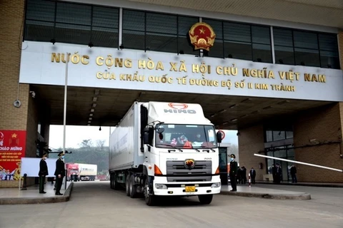 La Chine rétablit le dédouanement des fruits à un poste frontalier avec le Vietnam