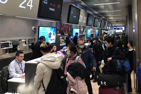 Troisième vol de rapatriement des ressortissants vietnamiens évacués d’Ukraine