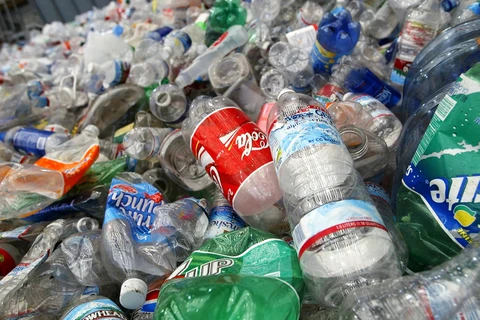 La BM propose une feuille de route pour stopper la pollution plastique à usage unique au Vietnam