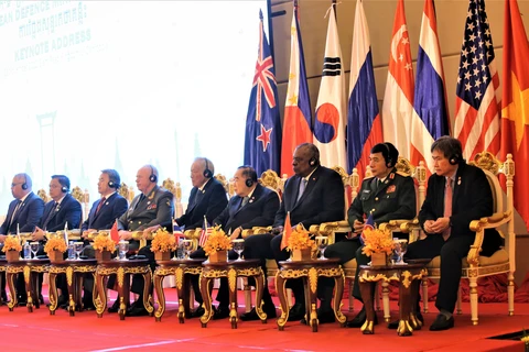 Ouverture de la 9e réunion des ministres de la Défense de l'ASEAN (ADMM+)