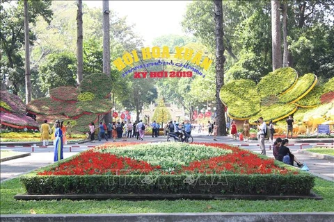 Plus d’un million de visiteurs à la Fête des fleurs du printemps de HCM-Ville