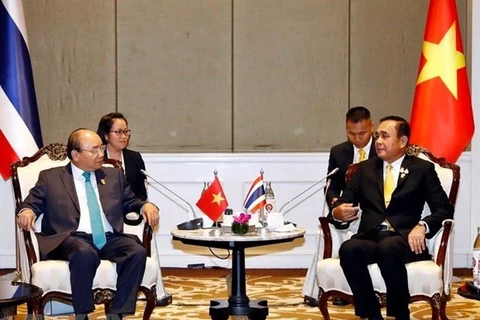 Le PM Nguyen Xuan Phuc rencontre des dirigeants en marge du 34e sommet de l'ASEAN ​