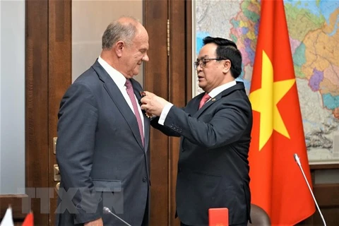 Une délégation du Parti communiste du Vietnam en visite de travail en Russie