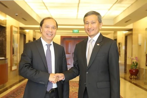  Le Vietnam et Singapour vont intensifier leur partenariat stratégique