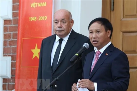 La Russie est impressionnée par le développement dynamique du Vietnam
