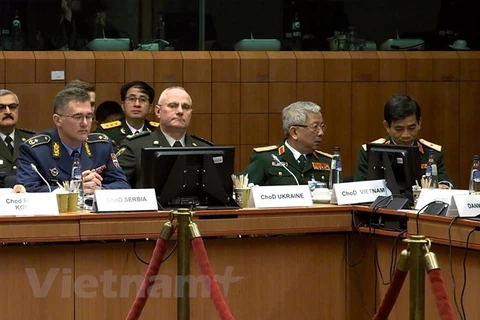  Vietnam-Union européenne : dialogue sur la défense et la sécurité