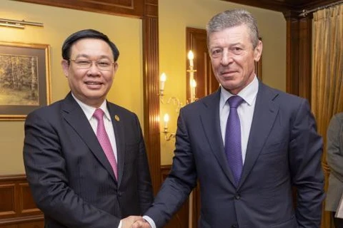 Le Vietnam attache de l'importance à la coopération multiforme avec la Russie