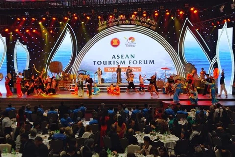 Ouverture du Forum du tourisme de l'ASEAN 2019 à Ha Long