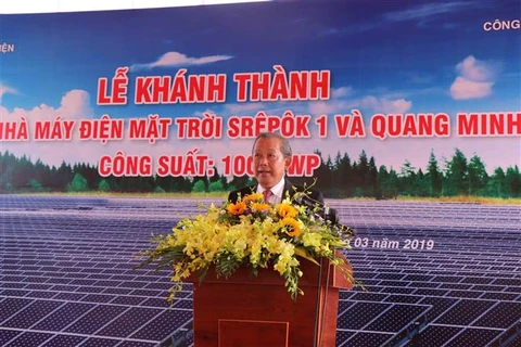 Dak Lak : Inauguration du plus grand complexe solaire au Vietnam
