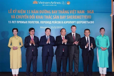 Célébration des 15 ans de la ligne aérienne directe Vietnam-Russie de Vietnam Airlines