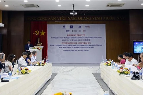 Séminaire international sur les relations de travail au Vietnam