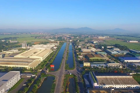 Hanoï accélère le développement des zones industrielles modernes