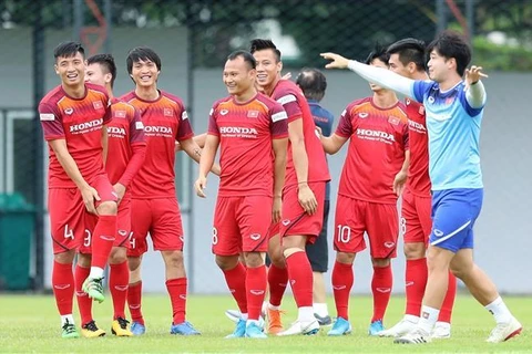 Football: Les joueurs vietnamiens devant le derby avec la Thaïlande 