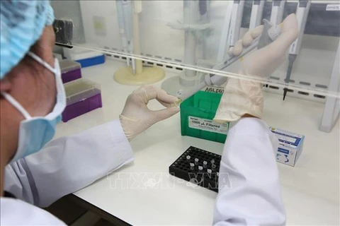 Le secteur scientifique s’active dans la lutte contre la pandémie de COVID-19