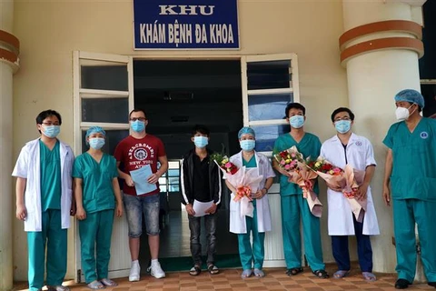 COVID-19 : trois nouveaux patients à Quang Ngai et à Da Nang sont guéris