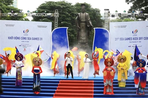 Cérémonie de lancement des SEA Games 31 à Hanoï