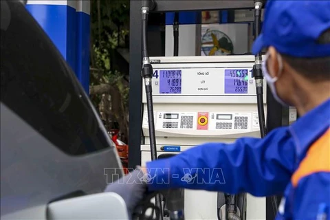 Dépêche officielle du PM sur la garantie de l'approvisionnement en carburants au pays