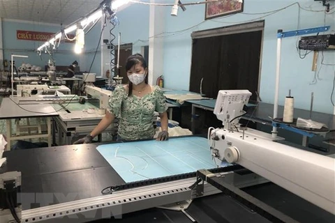 Pour promouvoir l’autonomisation des entreprises dirigées par les femmes au Vietnam