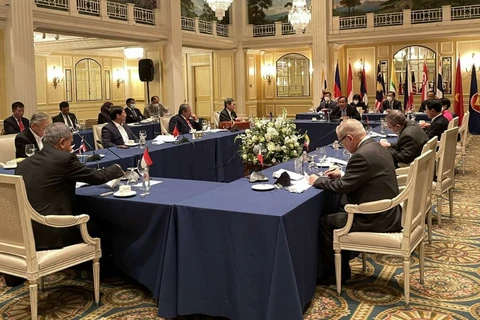 Évaluation des préparatifs pour le Sommet spécial ASEAN - États-Unis