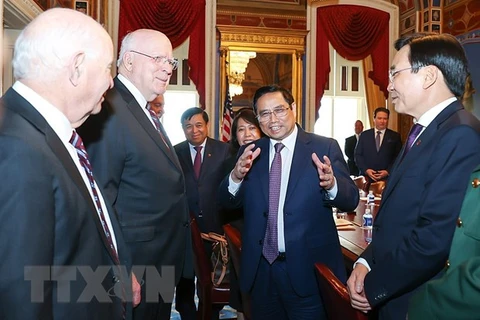 Le Premier ministre Pham Minh Chinh rencontre le président pro tempore du Sénat américain