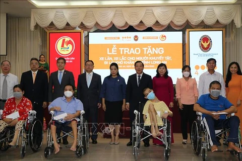 La Thaïlande au chevet des handicapés à Long An