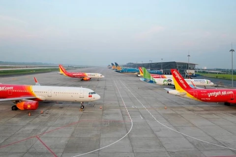 L’aviation civile vietnamienne rouvre progressivement ses lignes internationales 